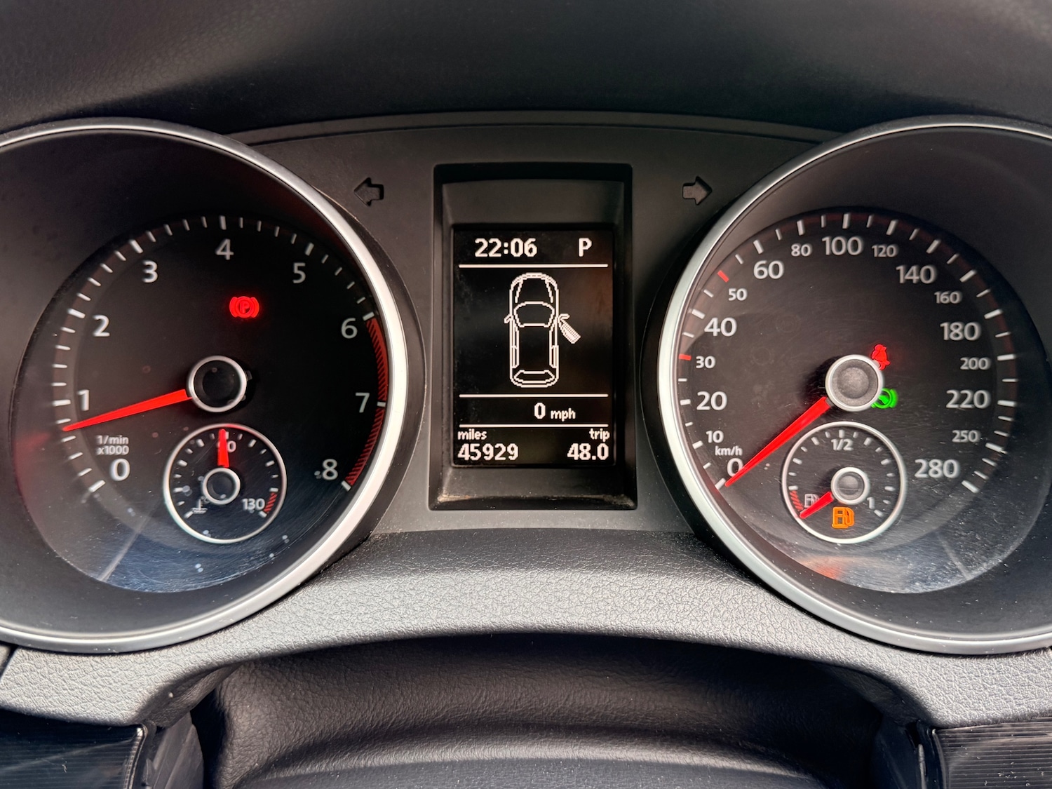 Used Volkswagen Golf 2011 for sale - 77570132: Photo 29