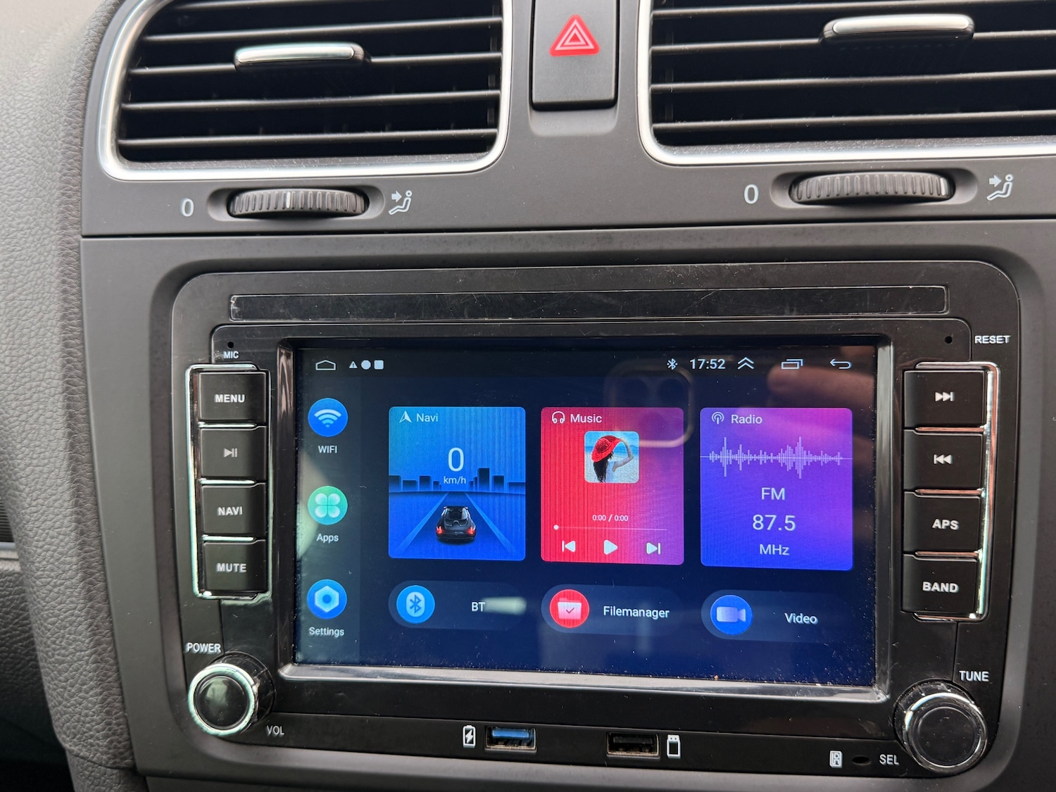 Used Volkswagen Golf 2011 for sale - 77570132: Photo 30