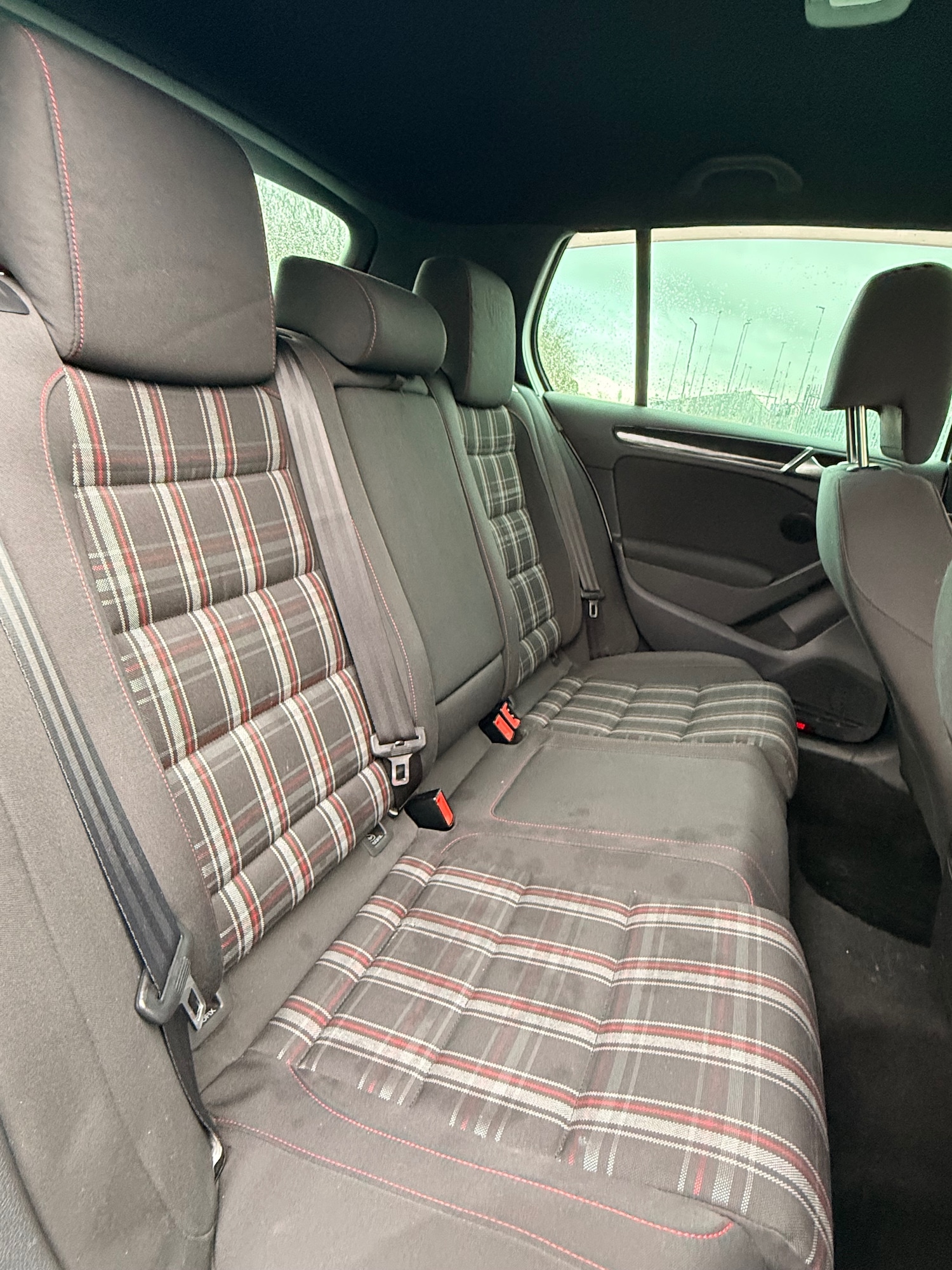 Used Volkswagen Golf 2011 for sale - 77570132: Photo 39