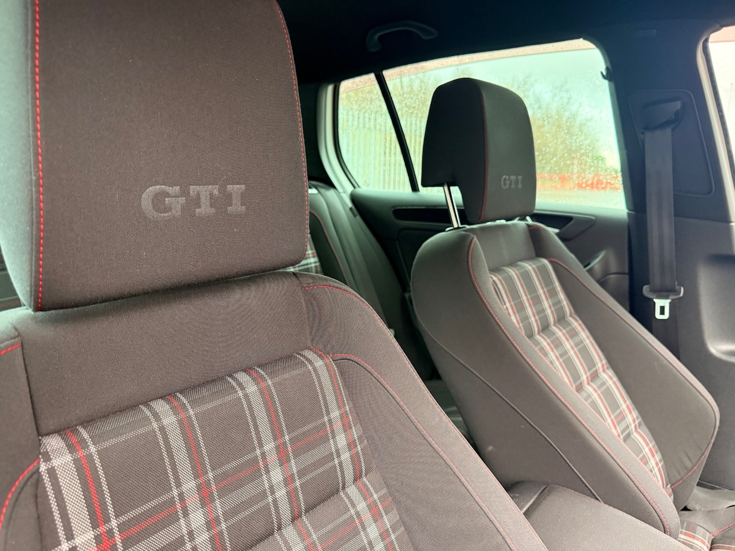 Used Volkswagen Golf 2011 for sale - 77570132: Photo 45