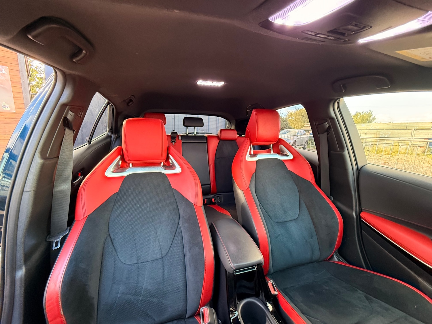 Used Toyota Corolla 2020 for sale - 76195179: Photo 54