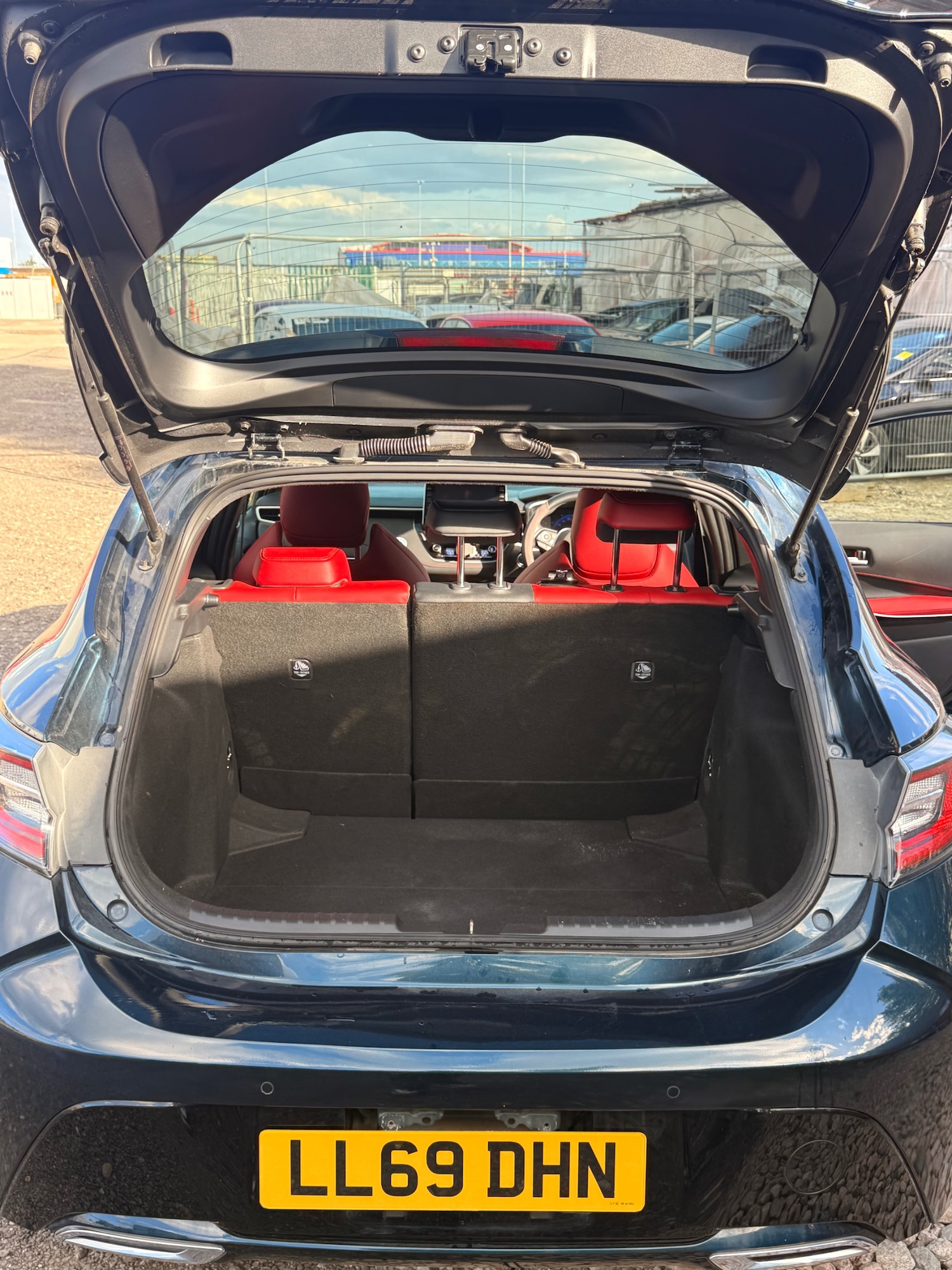 Used Toyota Corolla 2020 for sale - 76195179: Photo 65