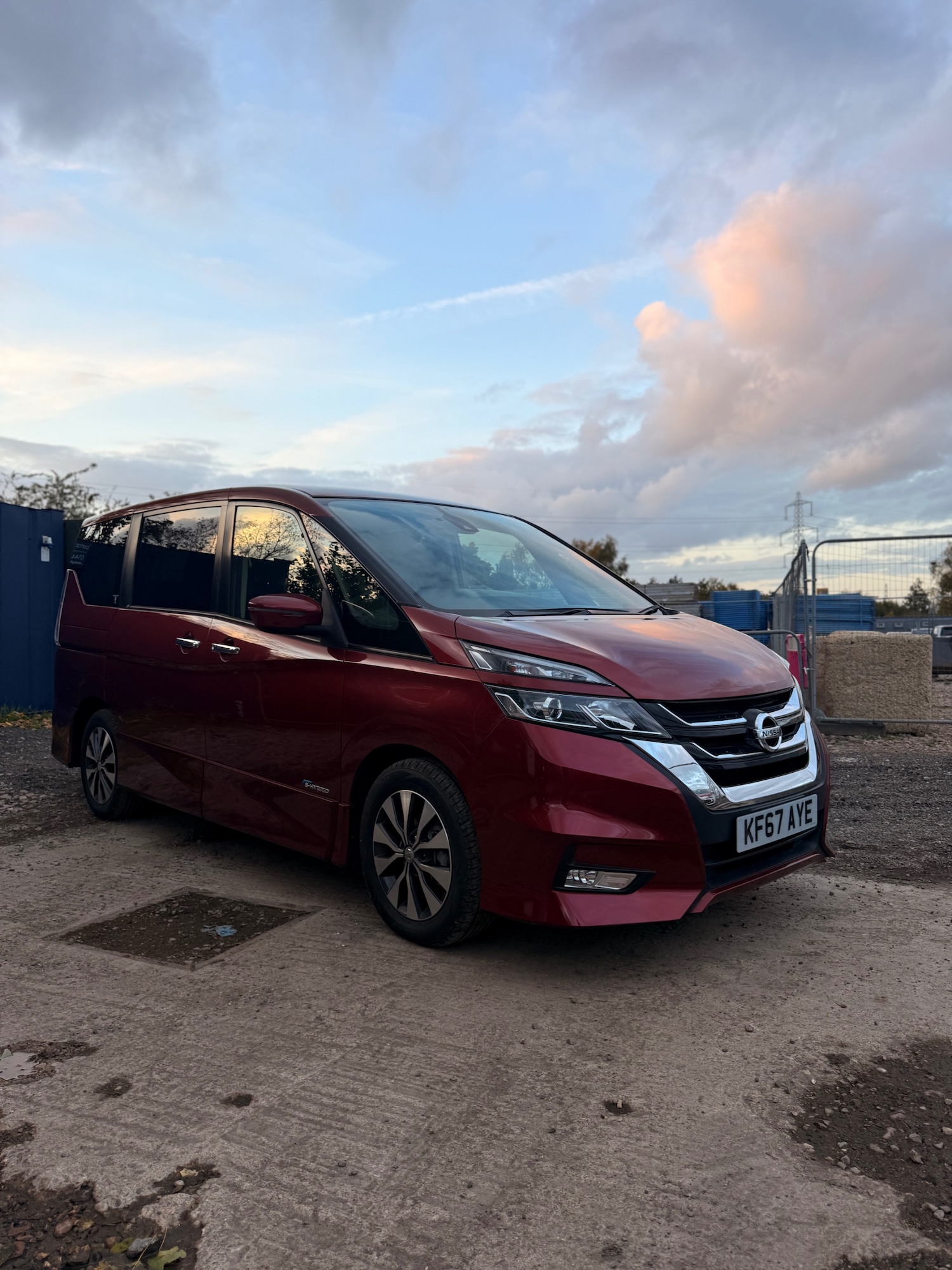 Used Nissan Serena 2025 for sale - 76430631: Photo 1