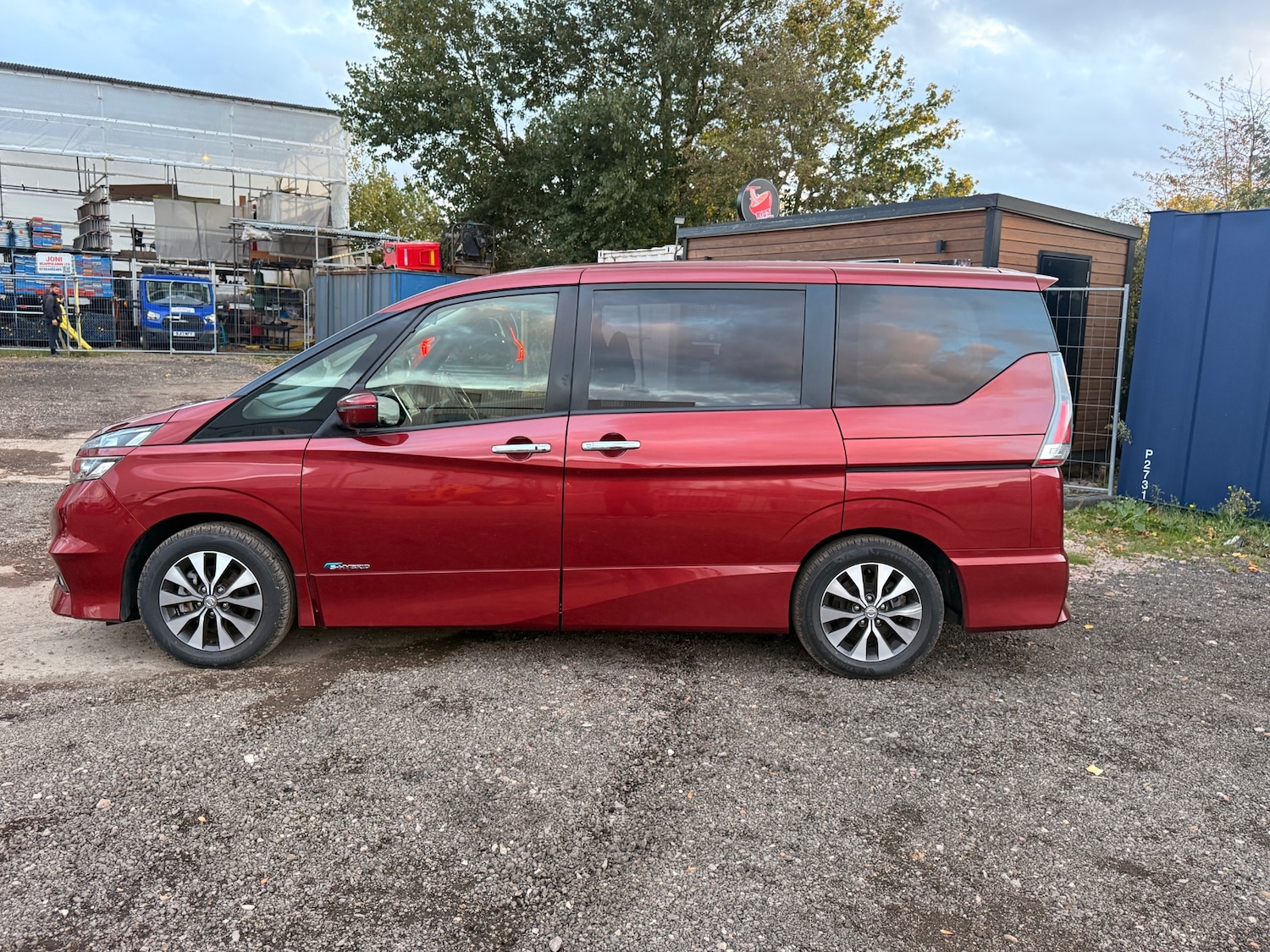 Used Nissan Serena 2025 for sale - 76430631: Photo 13