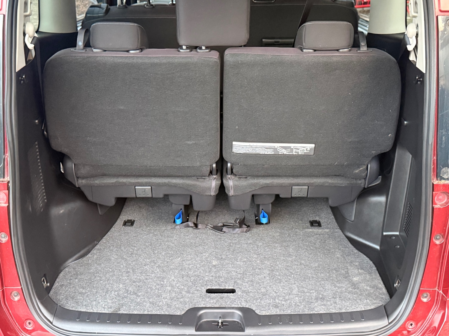 Used Nissan Serena 2025 for sale - 76430631: Photo 26