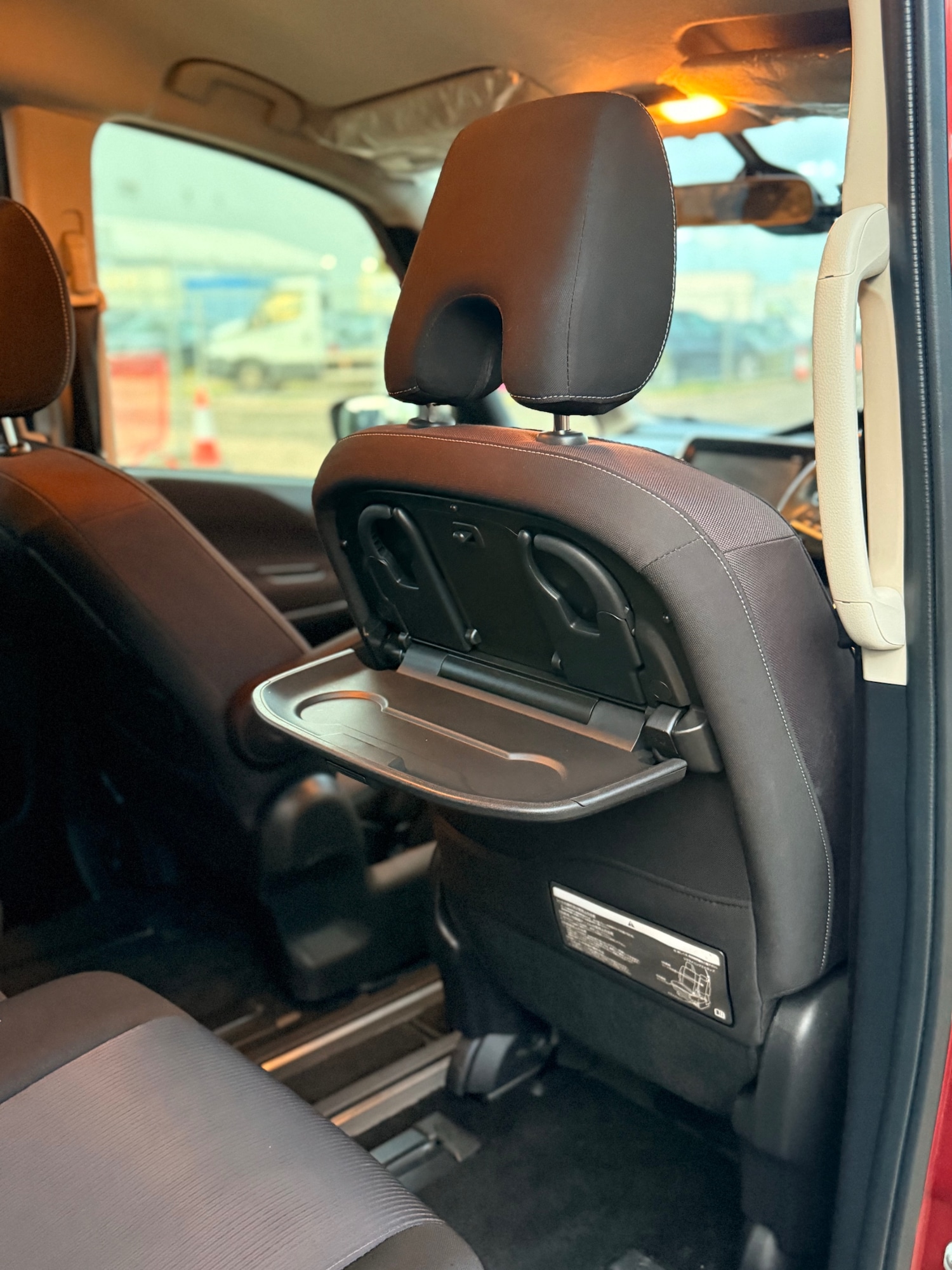 Used Nissan Serena 2025 for sale - 76430631: Photo 29