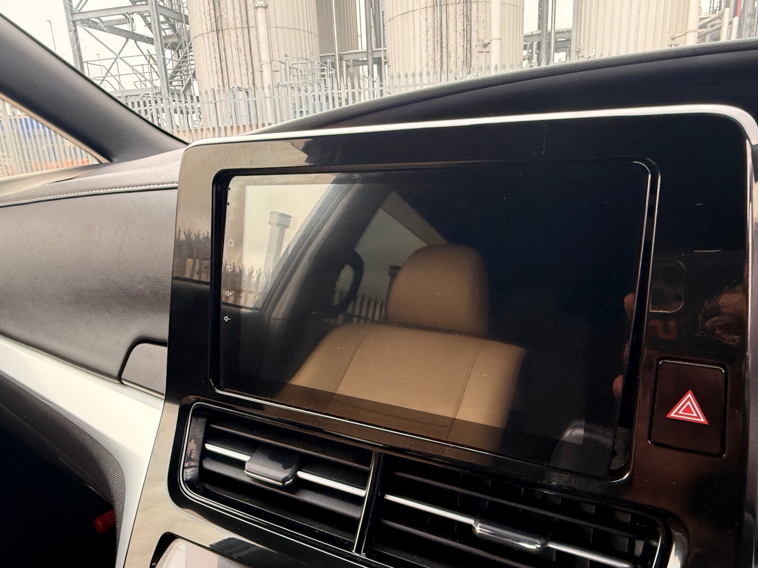 Used Toyota Estima 2016 for sale - 77570128: Photo 40