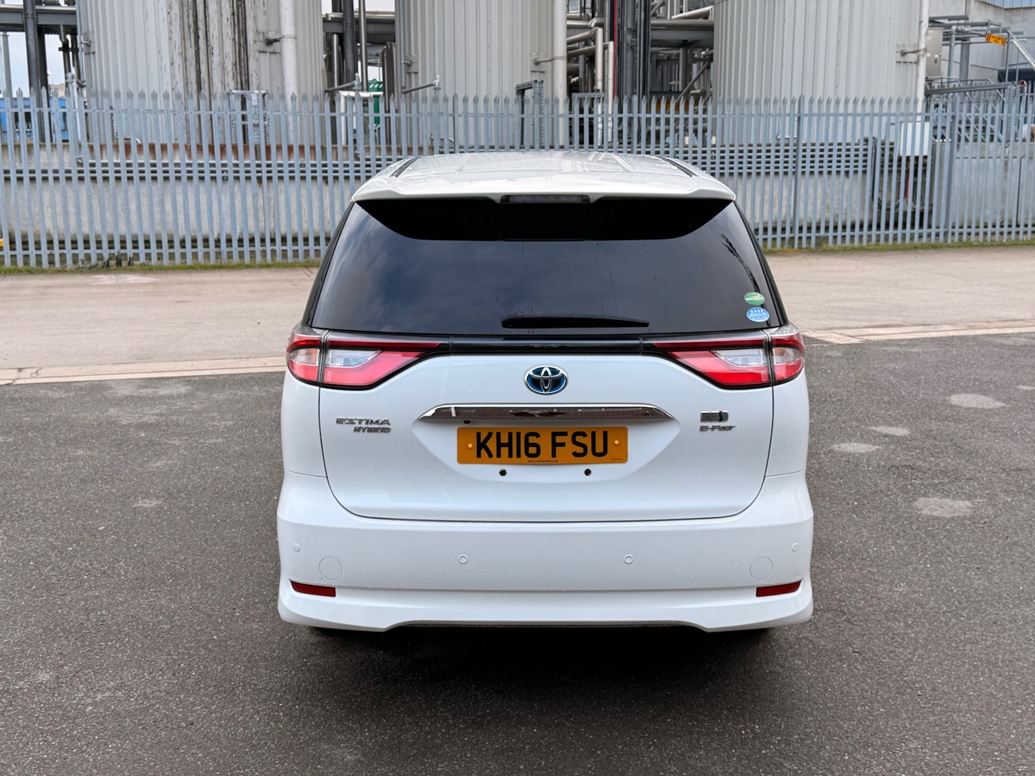 Used Toyota Estima 2016 for sale - 77570128: Photo 8