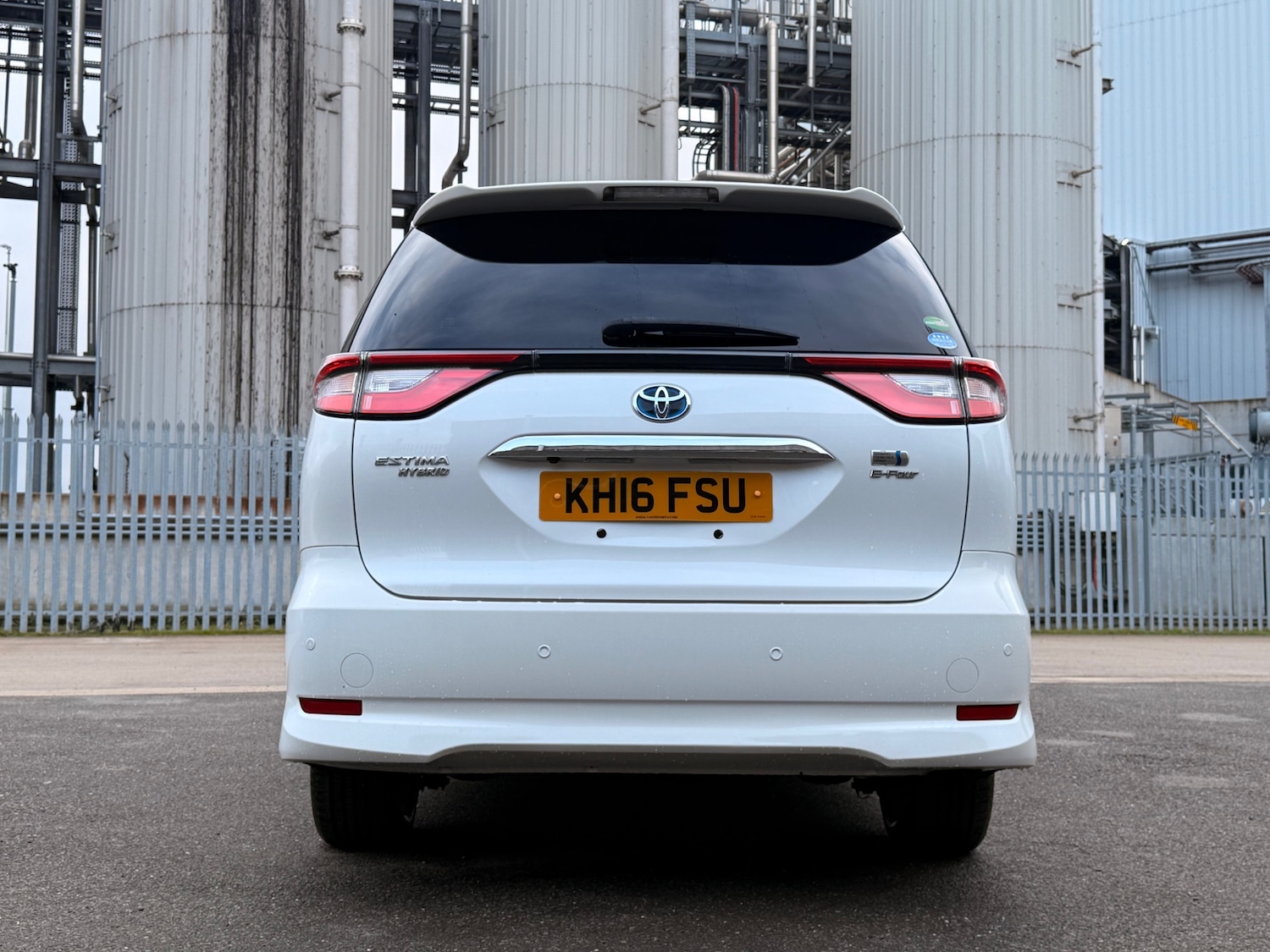 Used Toyota Estima 2016 for sale - 77570128: Photo 9