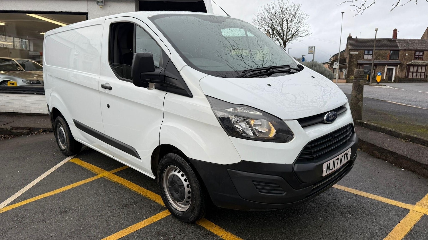 Used Ford Transit Custom 2017 for sale - 76786616: Photo 1