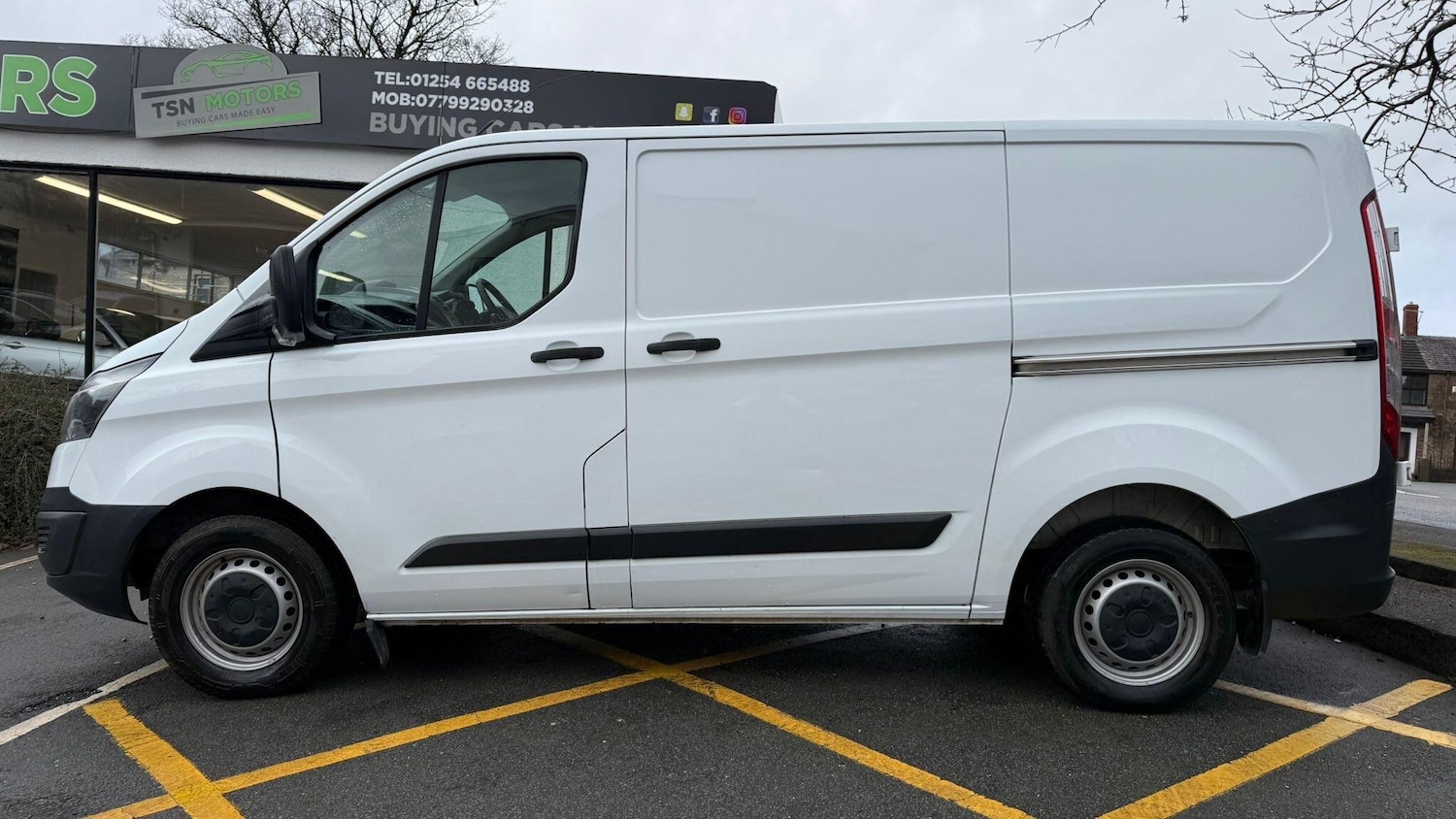Used Ford Transit Custom 2017 for sale - 76786616: Photo 13