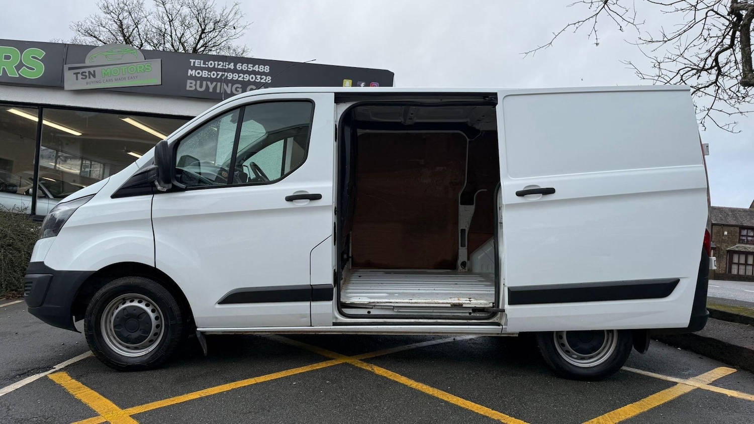 Used Ford Transit Custom 2017 for sale - 76786616: Photo 18