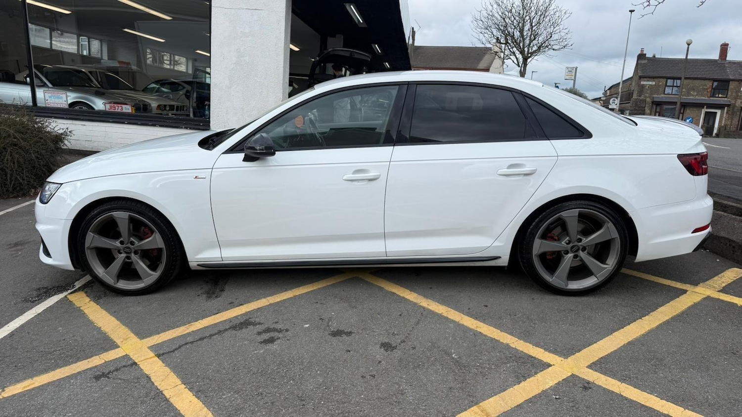 Used Audi A4 2019 for sale - 77892091: Photo 18