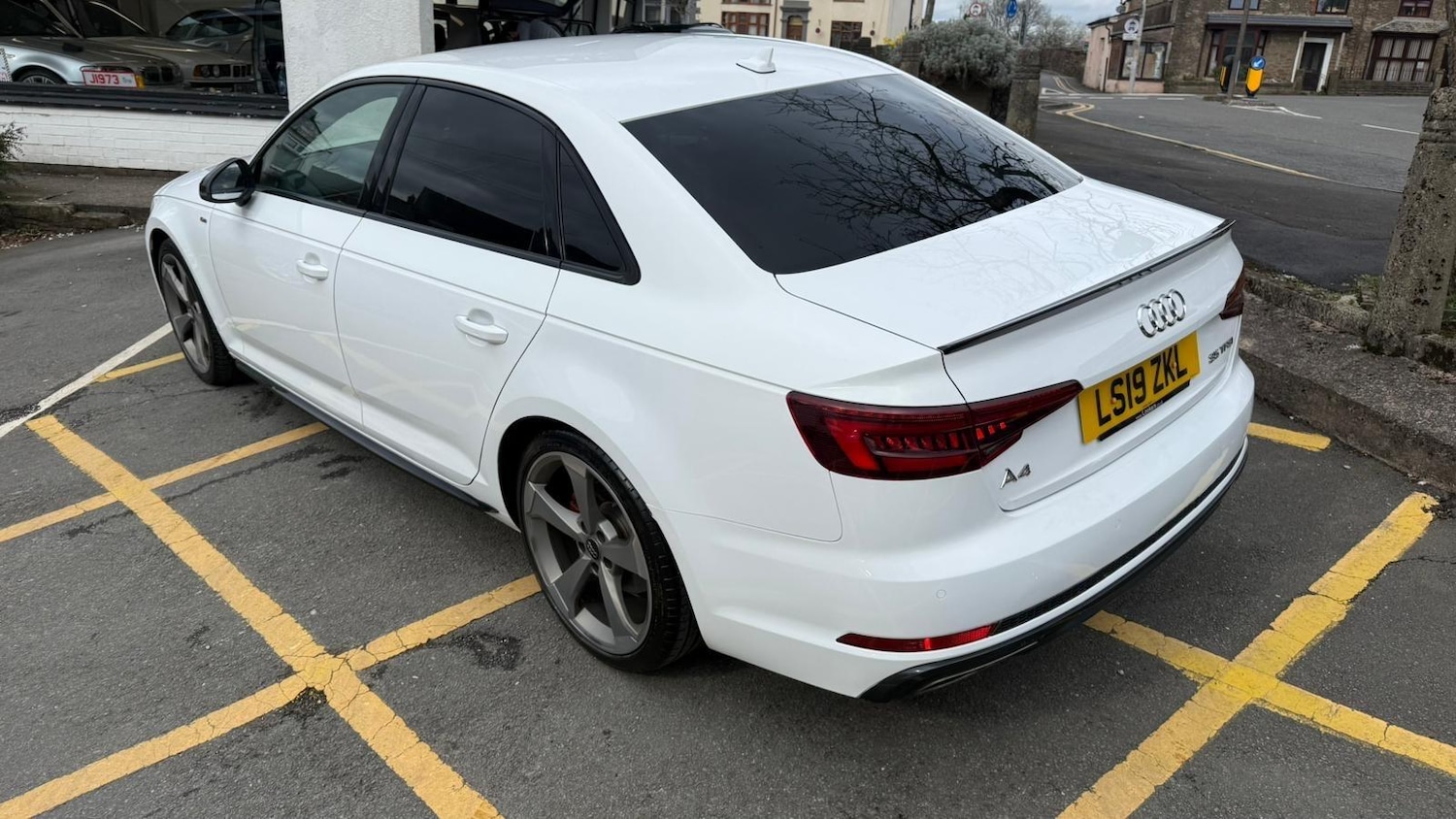 Used Audi A4 2019 for sale - 77892091: Photo 25