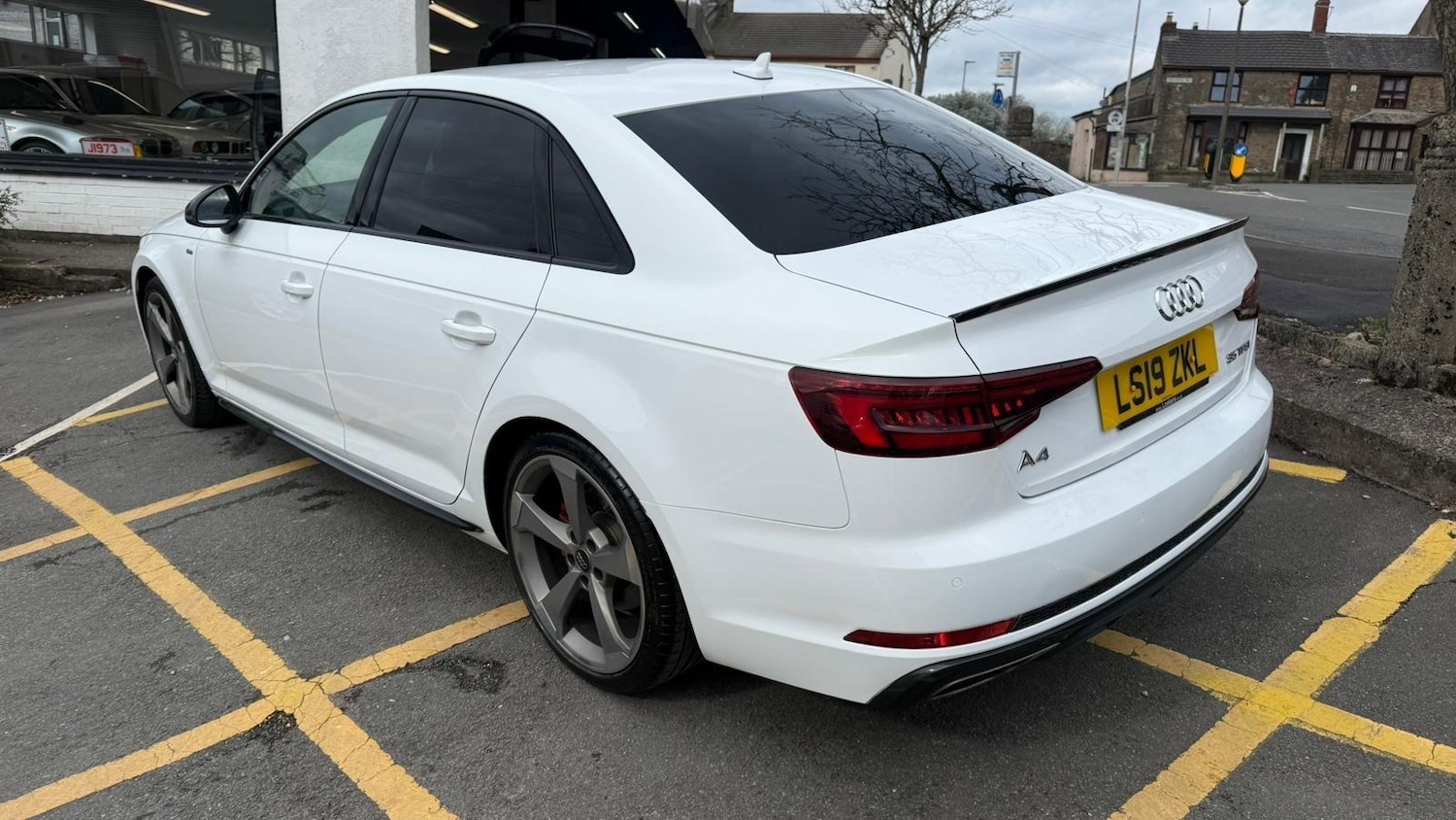 Used Audi A4 2019 for sale - 77892091: Photo 28