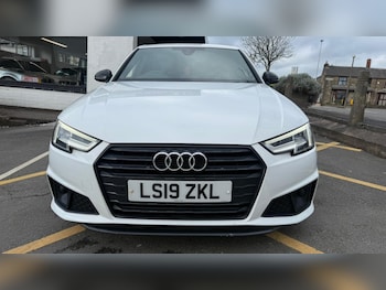 Used Audi A4 2019 for sale - 77892091: Photo