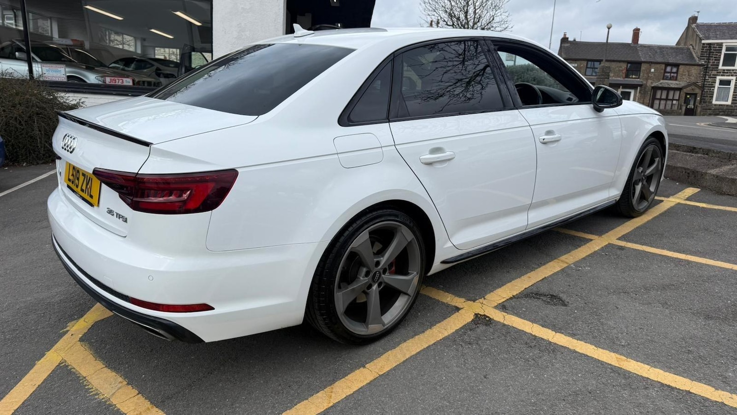 Used Audi A4 2019 for sale - 77892091: Photo 30