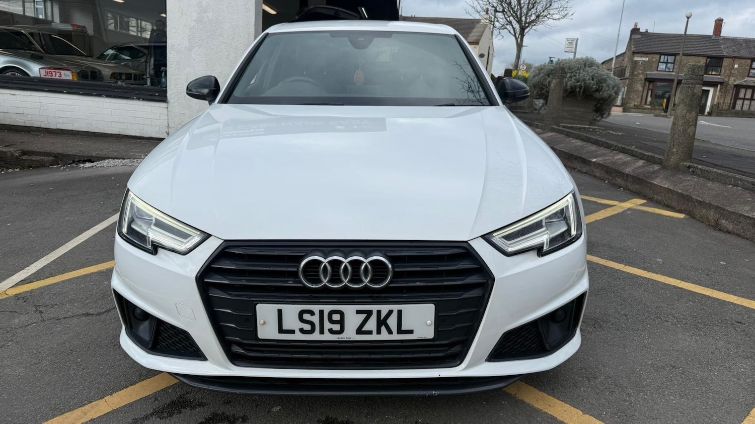 Used Audi A4 2019 for sale - 77892091: Photo 5