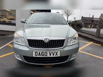 Used Skoda Octavia 2011 for sale - 76801320: Photo
