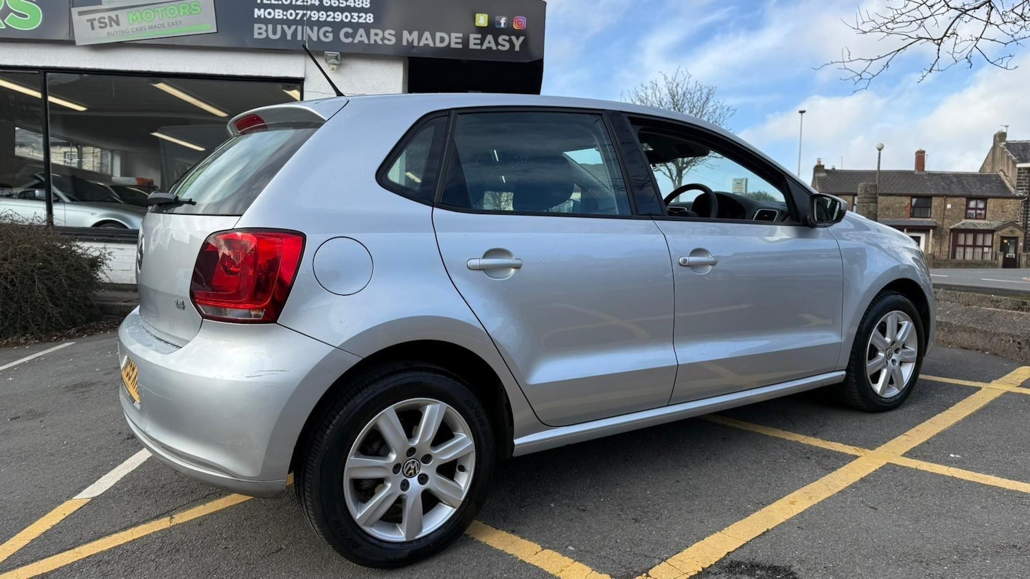 Used Volkswagen Polo 2009 for sale - 77315381: Photo 23
