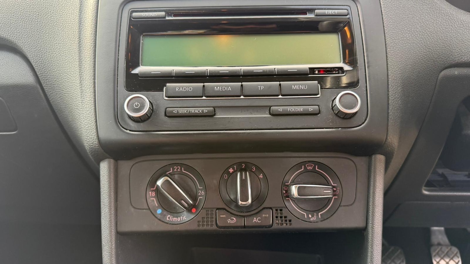 Used Volkswagen Polo 2009 for sale - 77315381: Photo 35