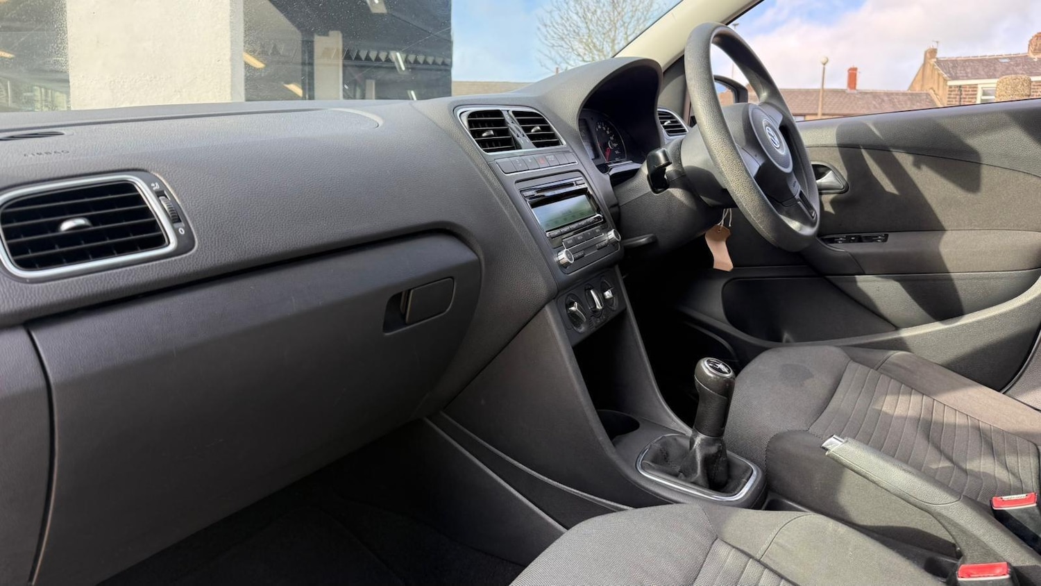 Used Volkswagen Polo 2009 for sale - 77315381: Photo 41