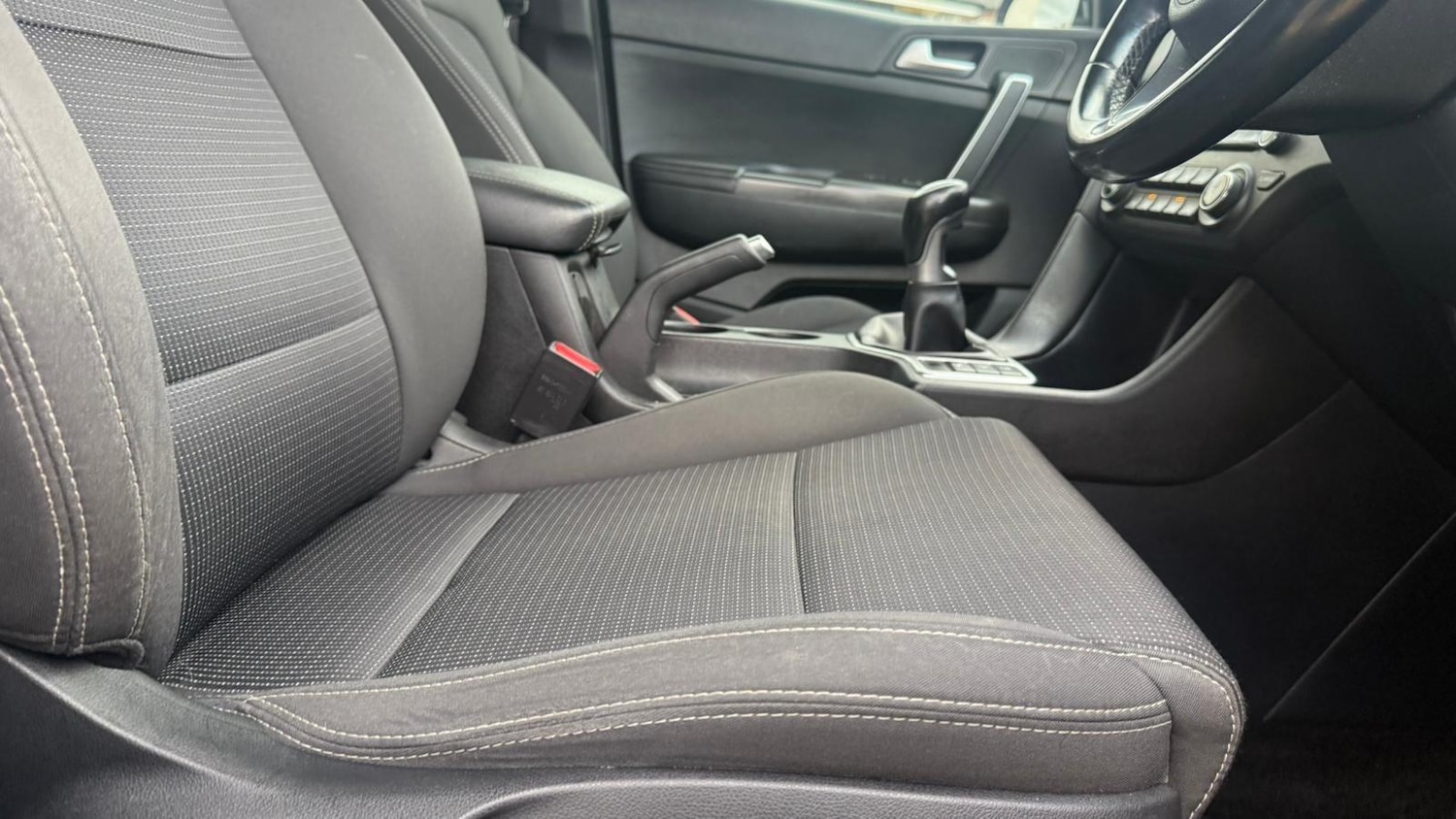 Used Kia Sportage 2018 for sale - 76786592: Photo 34