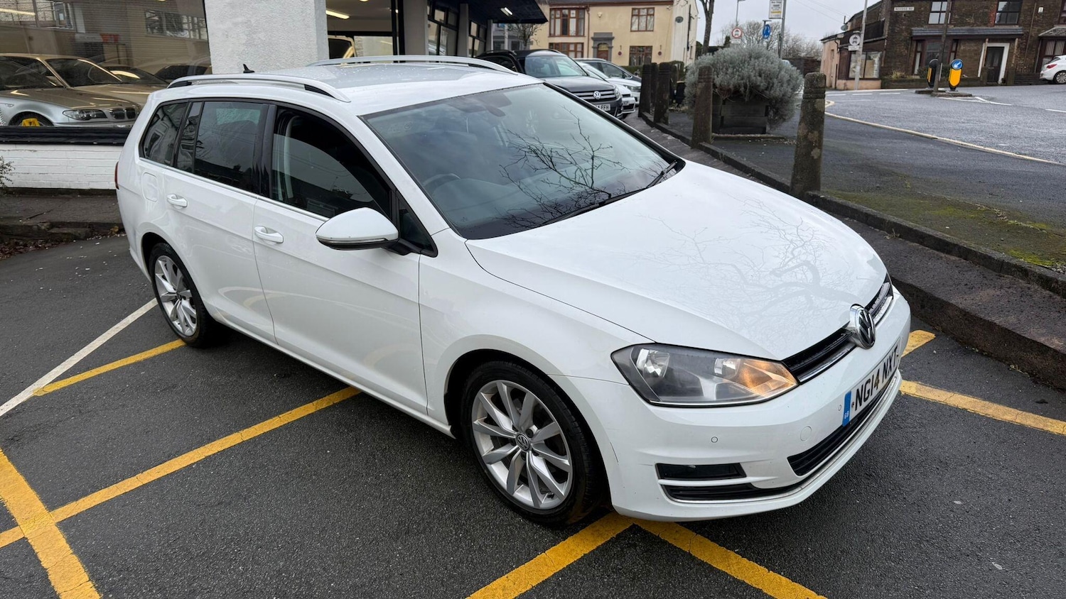 Used Volkswagen Golf 2014 for sale - 77174875: Photo 11