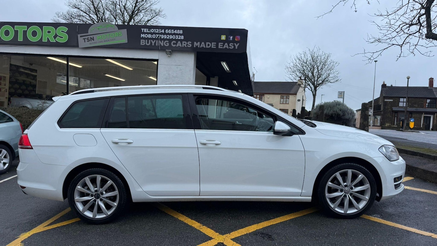 Used Volkswagen Golf 2014 for sale - 77174875: Photo 14