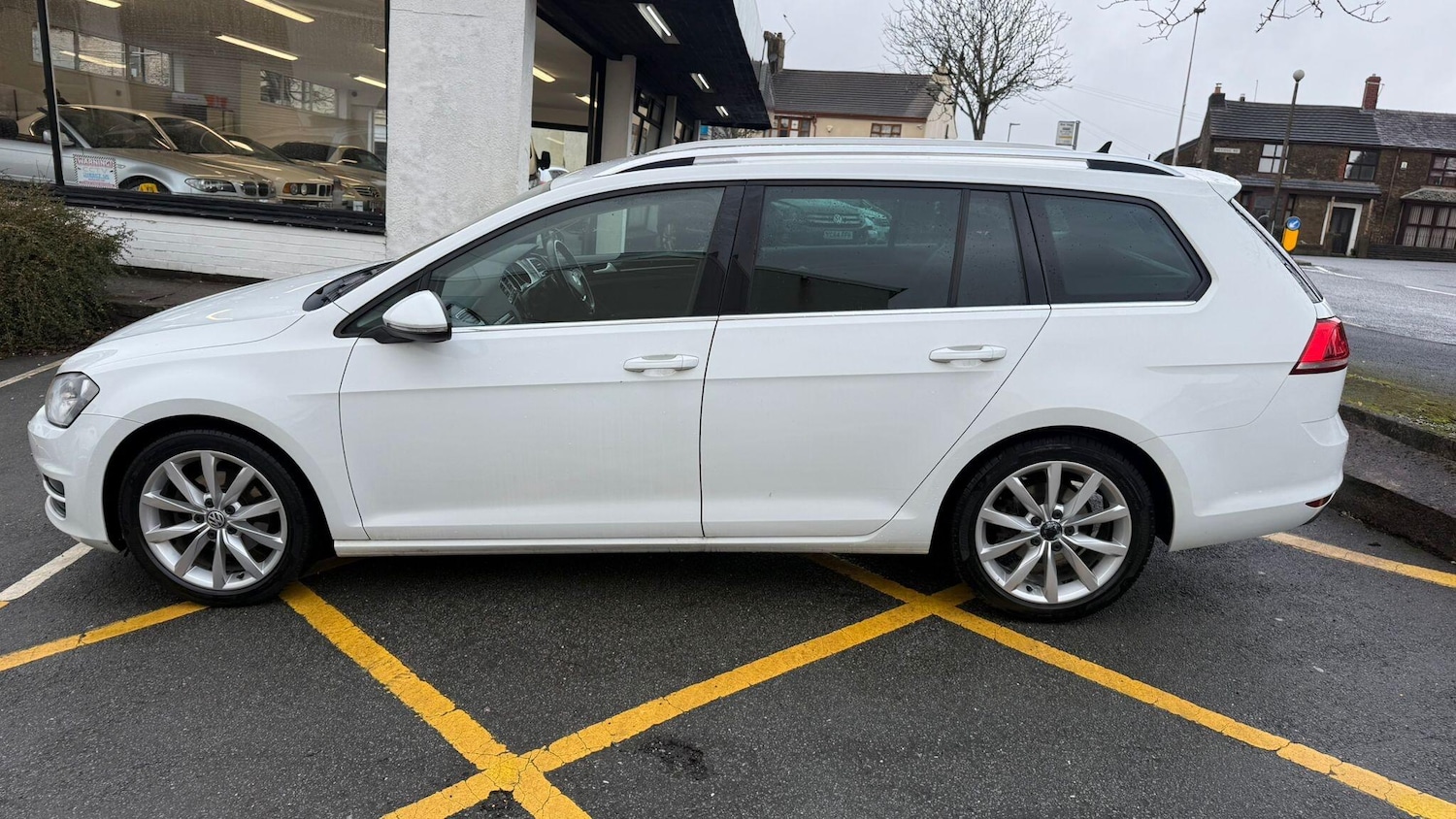 Used Volkswagen Golf 2014 for sale - 77174875: Photo 19