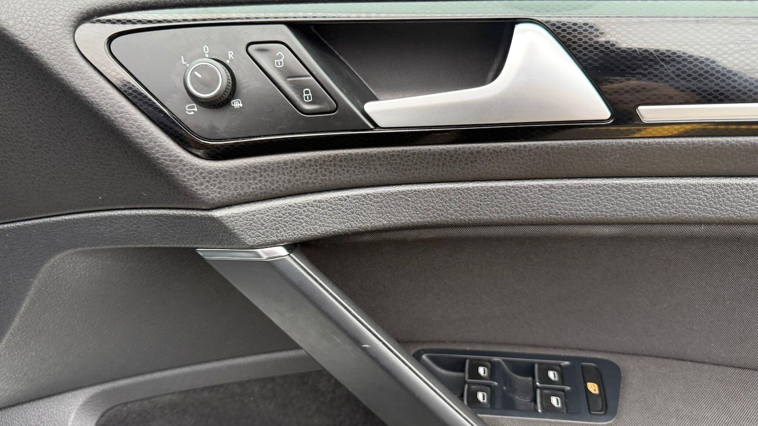 Used Volkswagen Golf 2014 for sale - 77174875: Photo 45