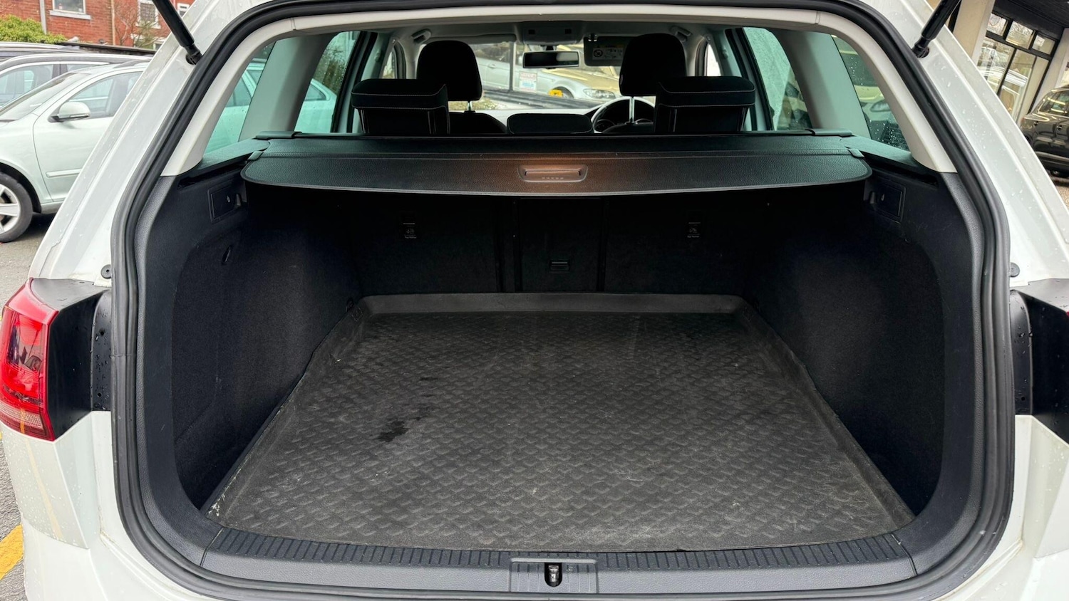 Used Volkswagen Golf 2014 for sale - 77174875: Photo 55