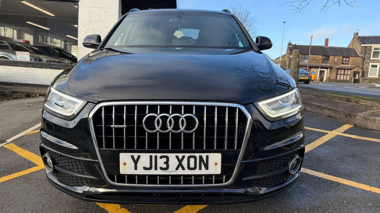 Used Audi Q3 2013 for sale - 77049661: Photo 2