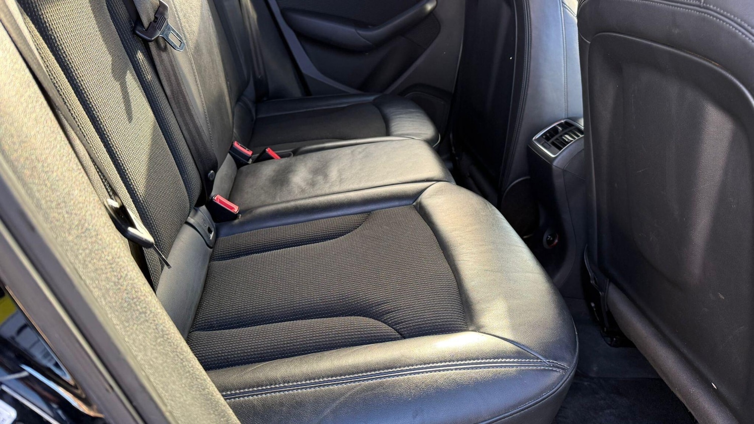 Used Audi Q3 2013 for sale - 77049661: Photo 52