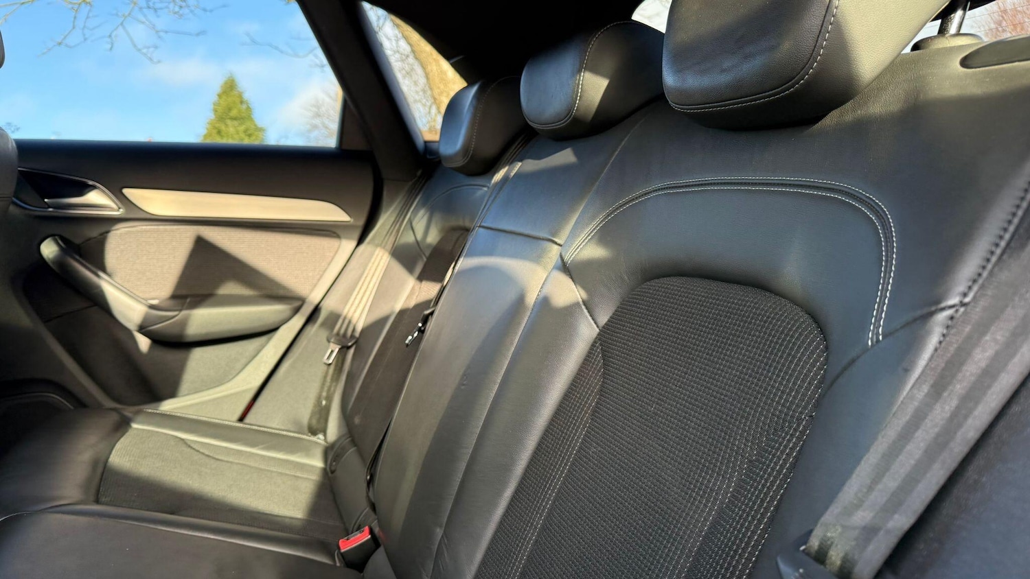 Used Audi Q3 2013 for sale - 77049661: Photo 57