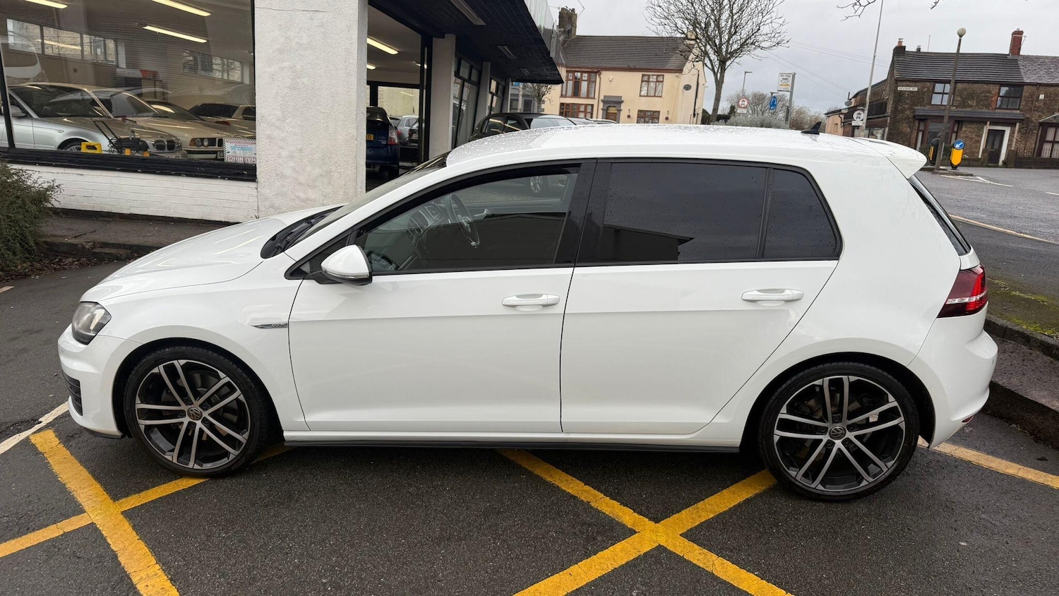 Used Volkswagen Golf 2013 for sale - 76786609: Photo 20