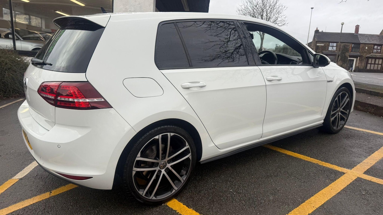 Used Volkswagen Golf 2013 for sale - 76786609: Photo 28