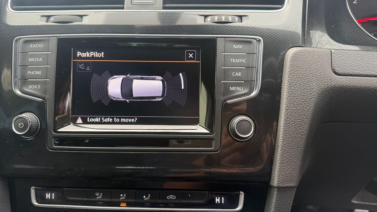 Used Volkswagen Golf 2013 for sale - 76786609: Photo 43