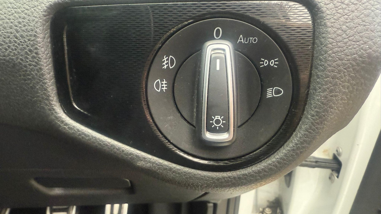 Used Volkswagen Golf 2013 for sale - 76786609: Photo 47