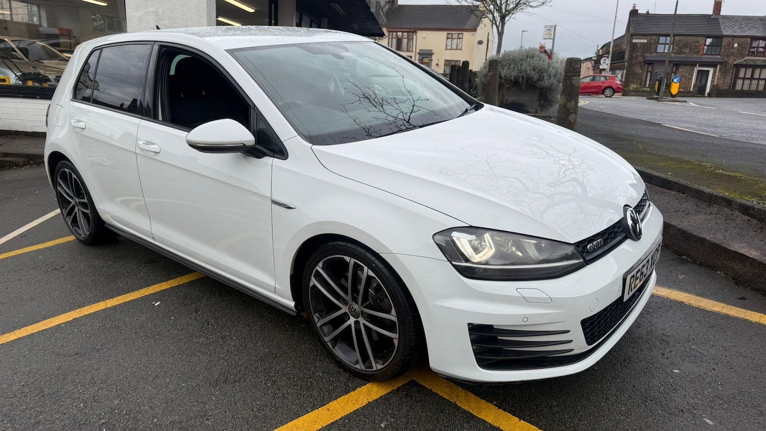 Used Volkswagen Golf 2013 for sale - 76786609: Photo 5
