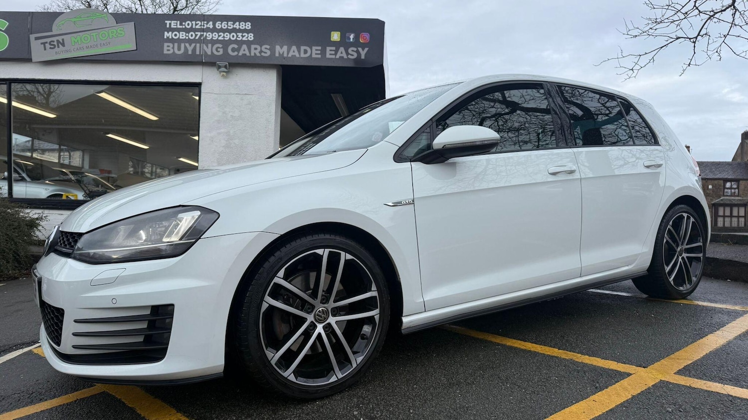 Used Volkswagen Golf 2013 for sale - 76786609: Photo 7