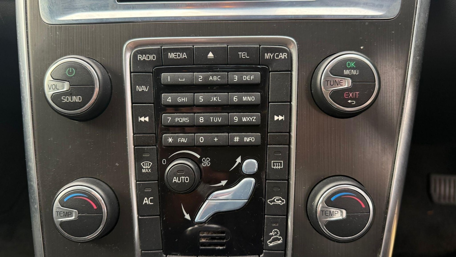 Used Volvo XC60 2013 for sale - 76786406: Photo 39