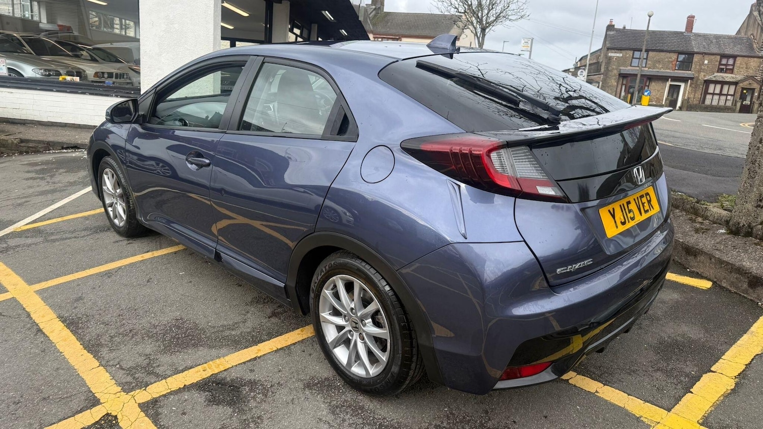 Used Honda Civic 2015 for sale - 77977920: Photo 24