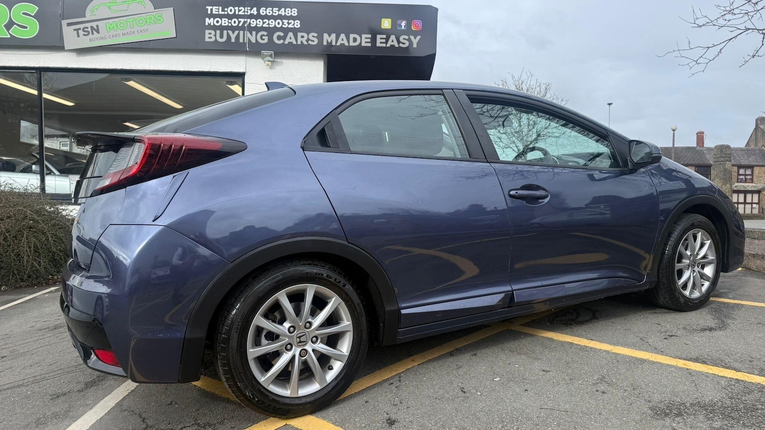 Used Honda Civic 2015 for sale - 77977920: Photo 26