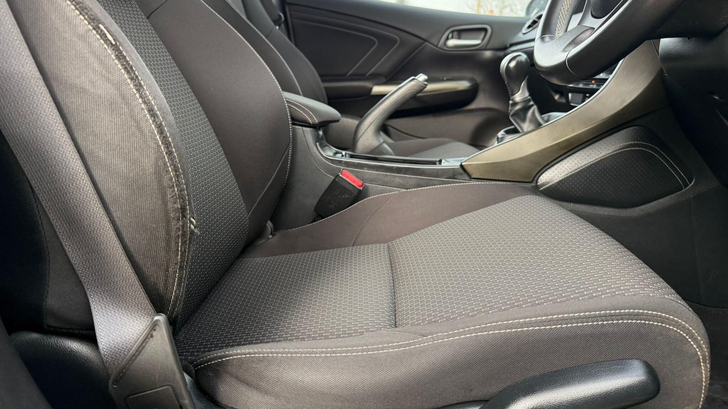 Used Honda Civic 2015 for sale - 77977920: Photo 33