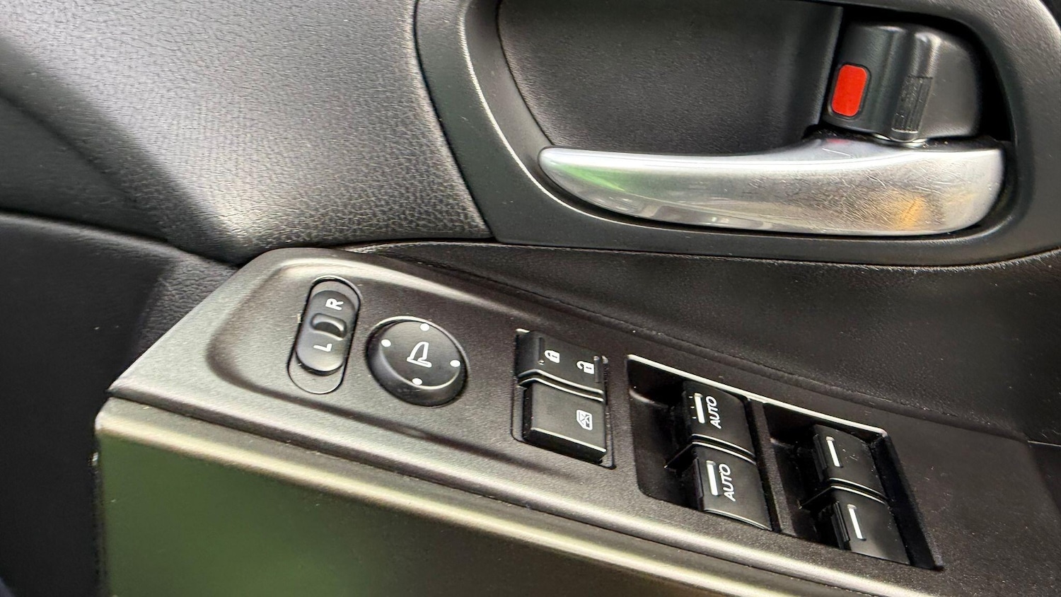 Used Honda Civic 2015 for sale - 77977920: Photo 41