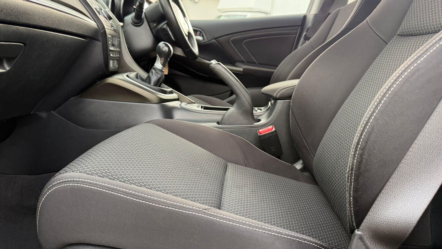 Used Honda Civic 2015 for sale - 77977920: Photo 43