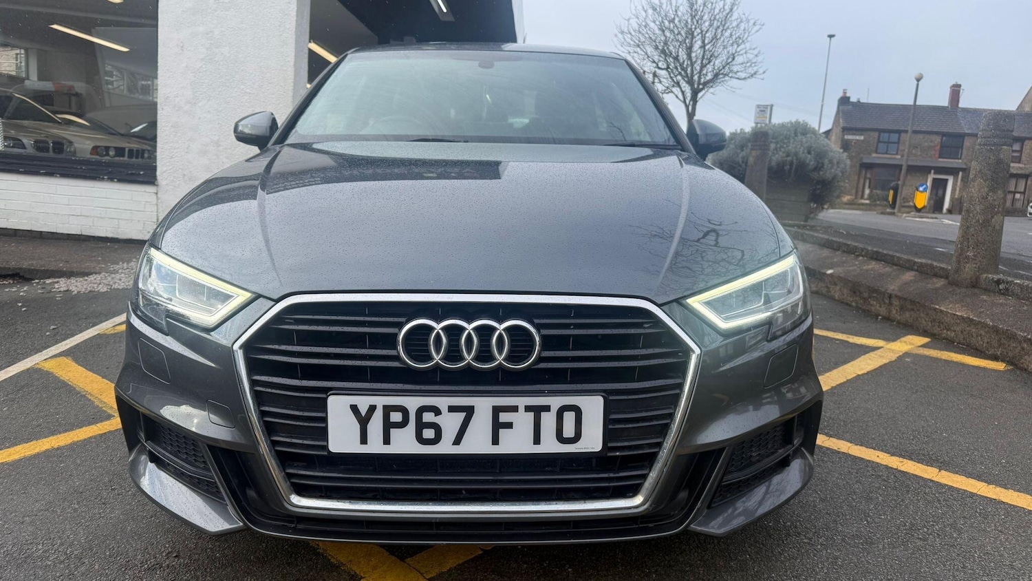 Used Audi A3 2017 for sale - 77395802: Photo 2