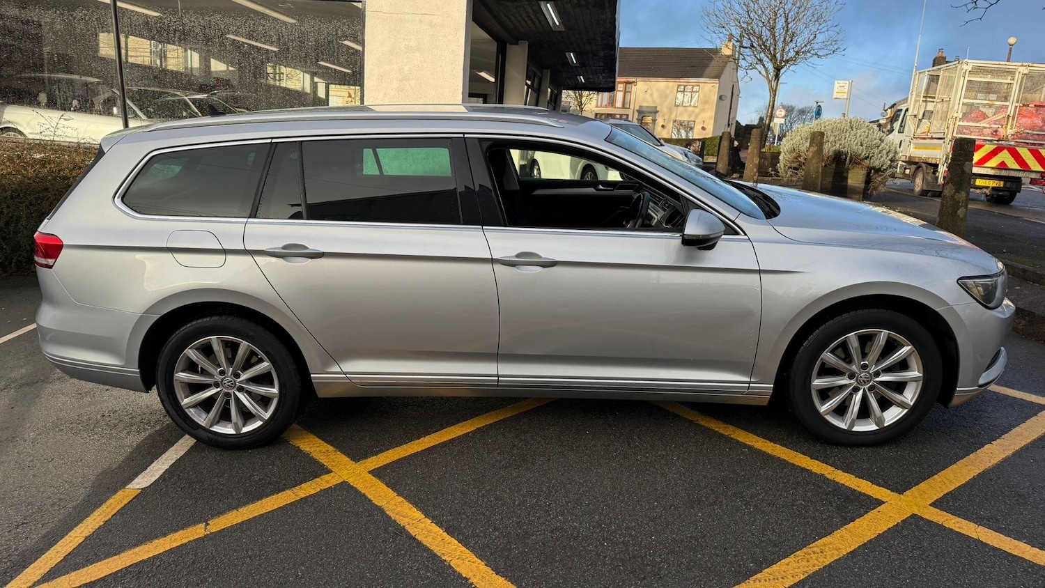 Used Volkswagen Passat 2015 for sale - 77230082: Photo 16