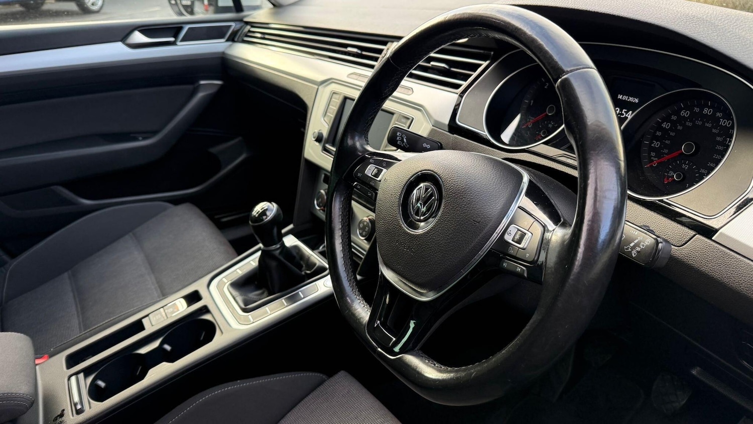 Used Volkswagen Passat 2015 for sale - 77230082: Photo 33